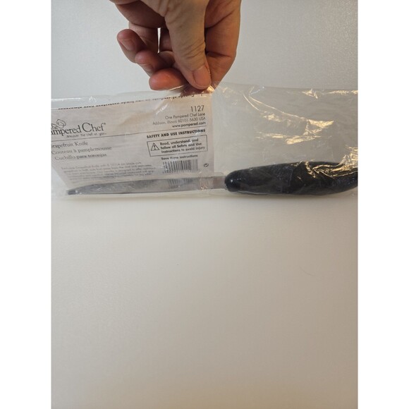 The Pampered Chef Grapefruit Knife NEW #1127 RETIRED - Picture 3 of 6